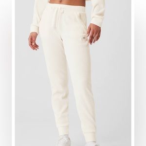 ALO Yoga Cream Ribbed Joggers